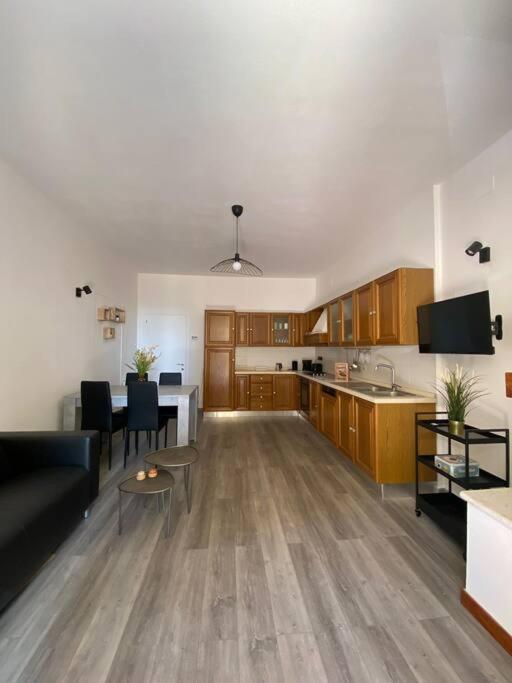 Tra San Gimignano E Volterra Apartment Екстериор снимка